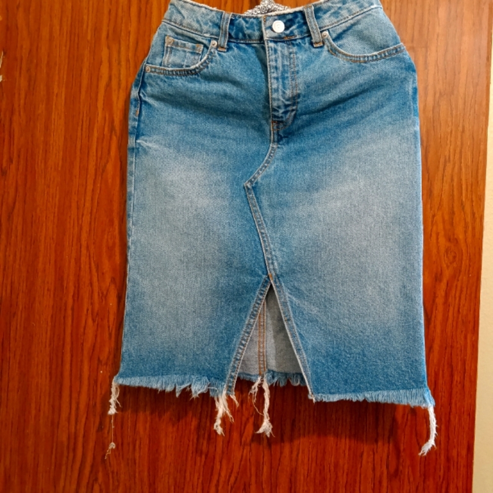 Denim skirt